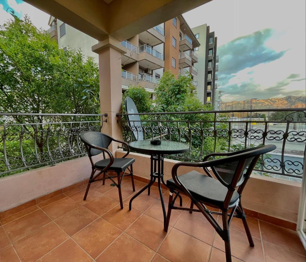 Apartments Petkovic Будва Екстер'єр фото