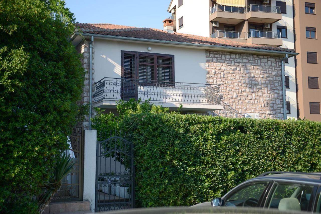 Apartments Petkovic Будва Екстер'єр фото